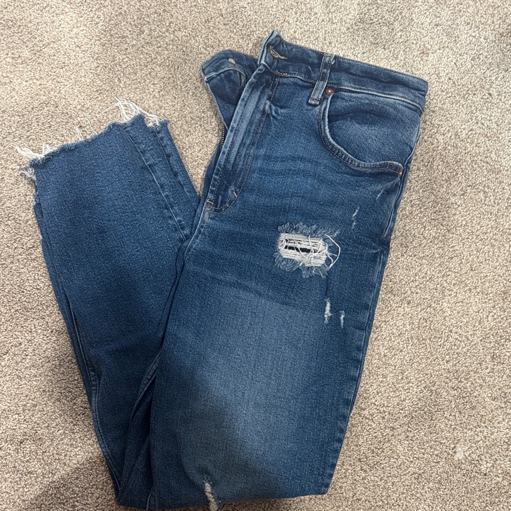 We The Free Distressed Dark Blue Cropped Jeans